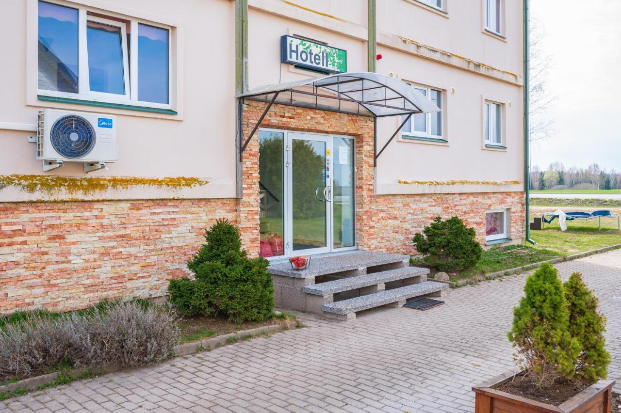 Hotel Kambja Kodud Esterno foto